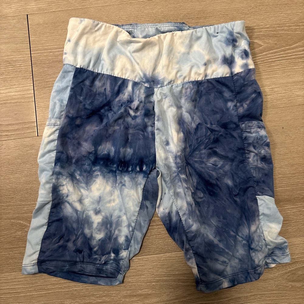 Tie-dye bike shorts